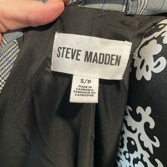 Steve Madden Blazer - Picture 4 of 4